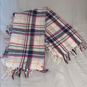 Multicolor plaid  cloth, can be used as a scarf
